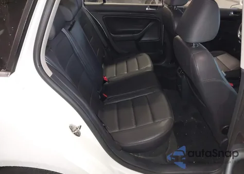 2012 Volkswagen Jetta Sportwagen 2.5L Se z USA, uszkodzony, nr VIN 3VWPP7AJ9CM690565